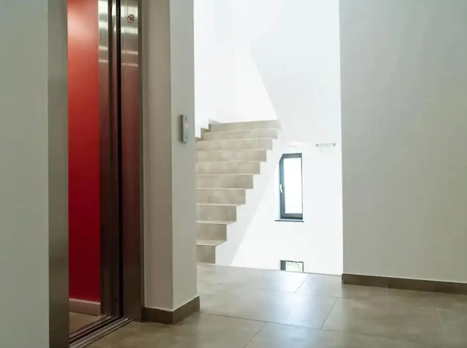Central 8 Apartment - New Building & Parking Bucharest